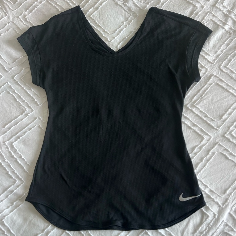 Nike Dri-Fit Women’s Breathe Cool Round Neck Short Sleeve Shirt Black Sz XS